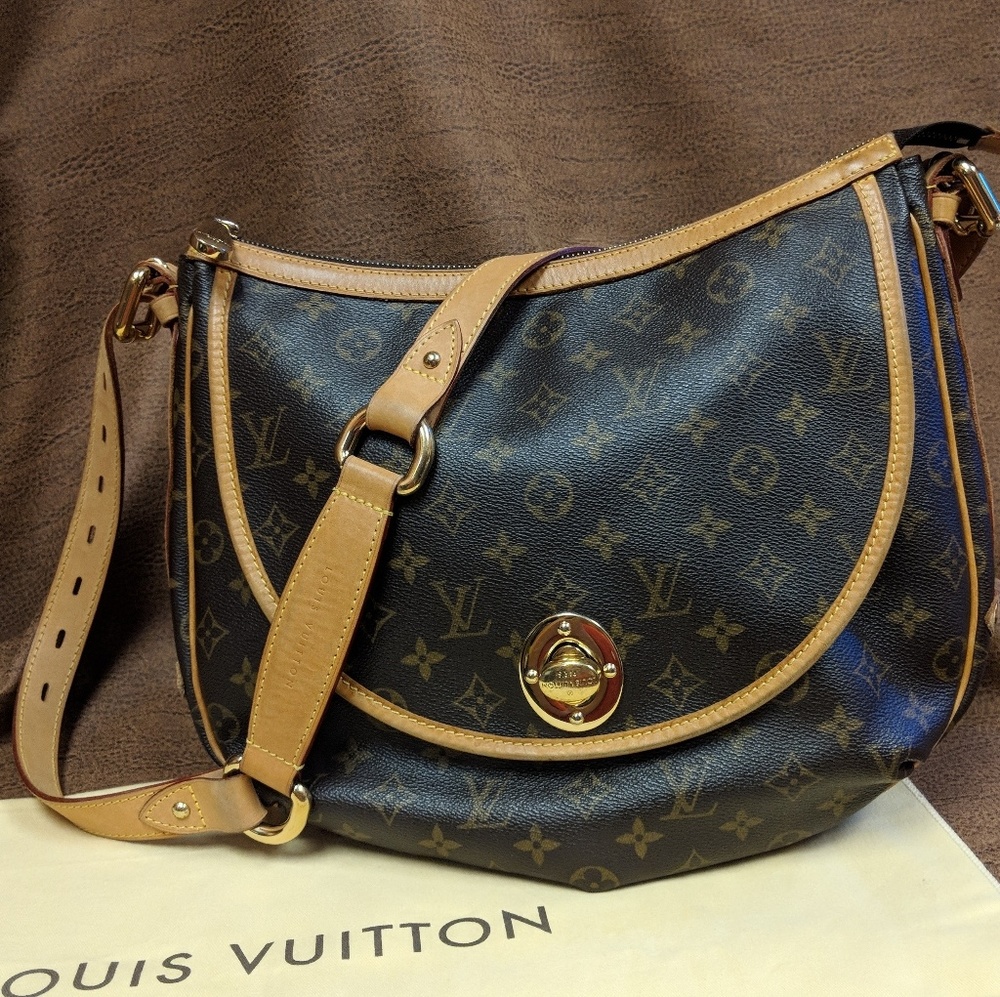 Authentic Louis Vuitton Tulum Crossbody